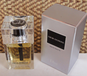 DIOR homme edt 10ml pleine + petite boite 6,3 x 3,5 x 2,8cm date de 2005