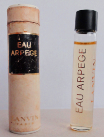 LANVIN  Eau Arpège 2ml pleine + Boite très ancienne