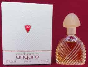 UNGARO Diva edp 4,5ml bouchon éventail blanc rosé pleine + boite